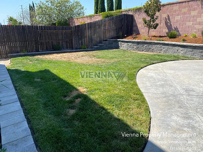 12309 Edyth Lake Way — Photo 22
