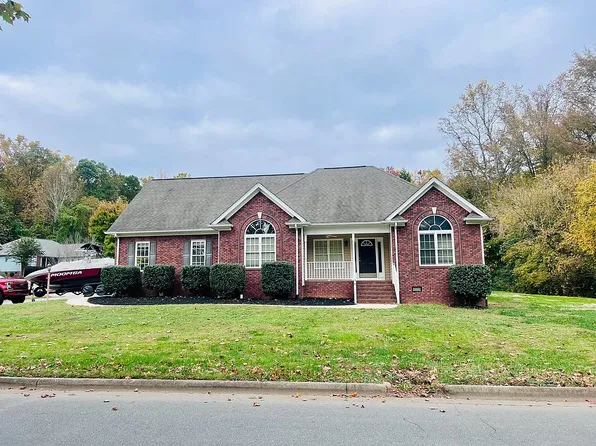 300 Bright Wood Ct SW, Concord, NC 28025