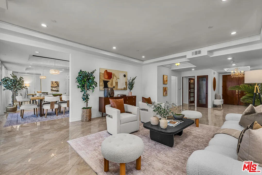 2 bed, 3.5 bath, 1729 sqft, $5,995 — Photo 3