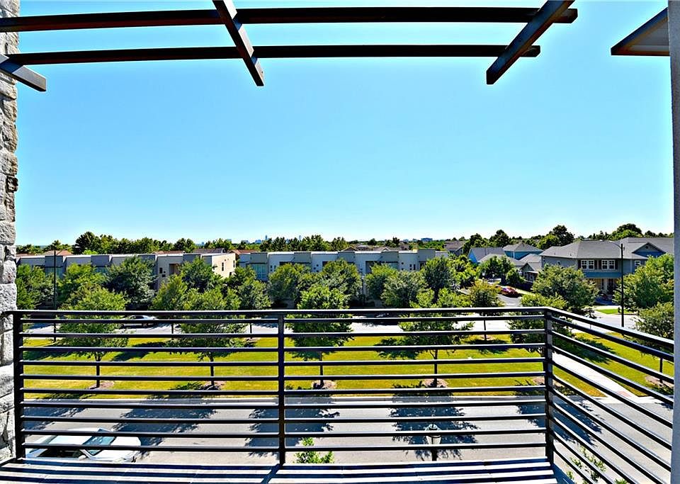 1st image of 4019 Berkman Dr