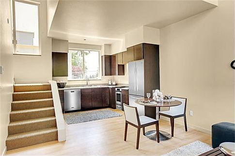 4th image of 1425 NE 86th St Lot 4