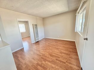 1801 Whittier Ave #5, Costa Mesa, CA 92627