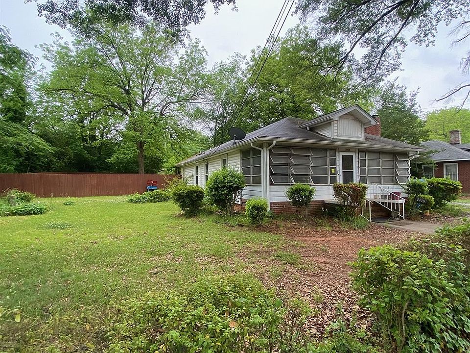 2nd image of 2415 Booker Ave