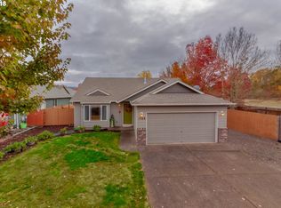 1568 Briar Rd, Independence, OR 97351