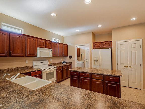 5th image of 16914 W Cortaro Point Dr