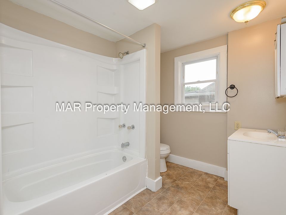 1st image of 110 N Arlington St