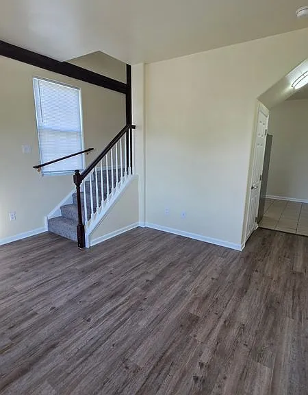 225 Pemberton Rd #2B — Photo 5