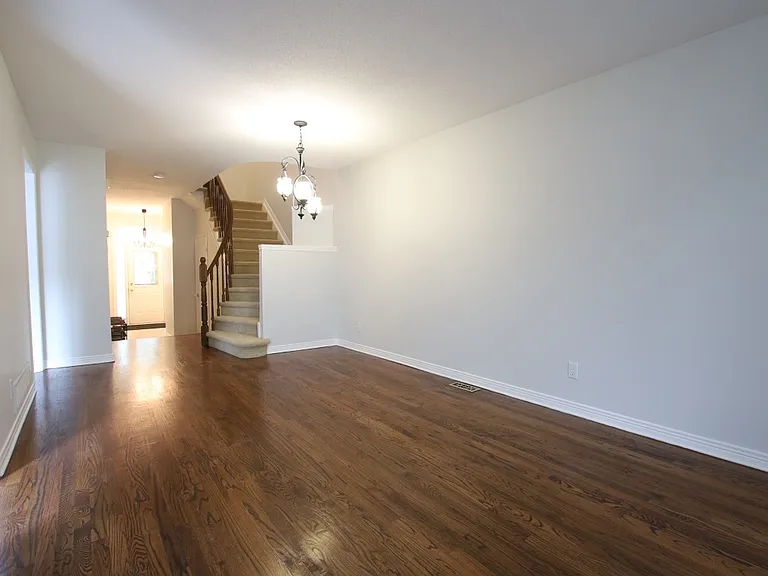 4427 Wildmint Sq — Photo 5