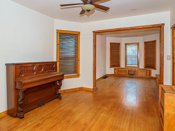 5th image of 4111 N Kimball Ave