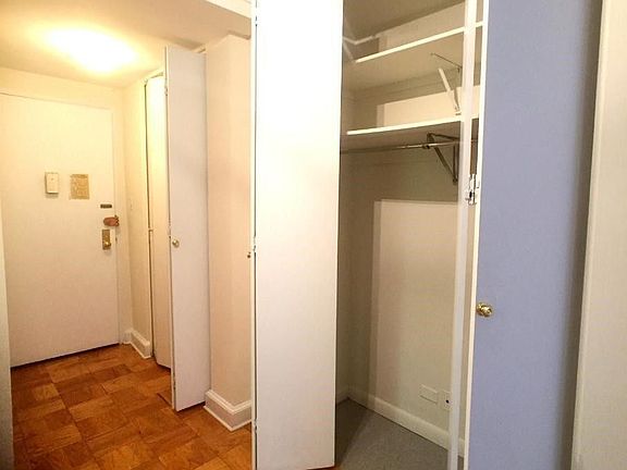 2nd image of 301 E 73rd St Ph E
