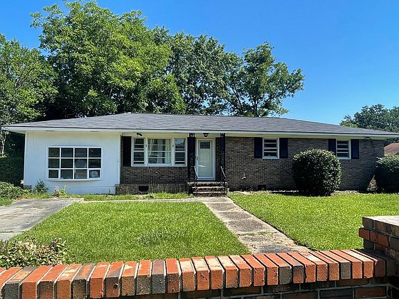 3rd image of 45 Westwood Dr
