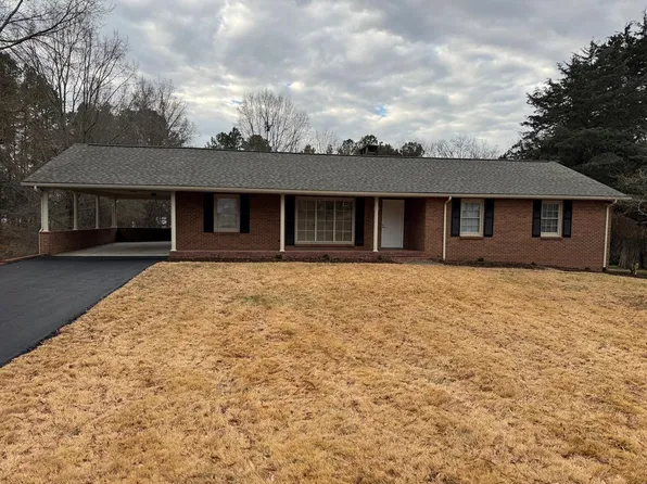 114 Vine Cir, Danville, VA 24540