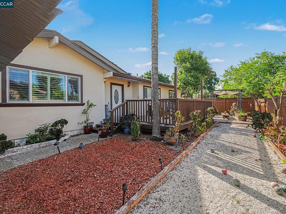 1st image of 2035 Sherman Dr