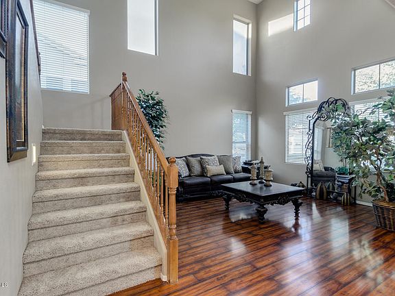 5th image of 19133 E Lark Dr