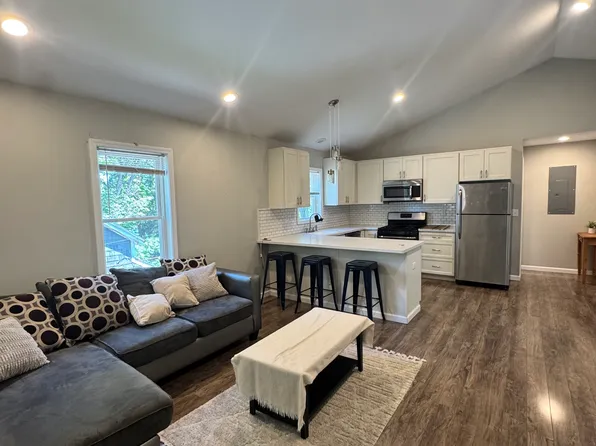 611 Hudson St, Ithaca, NY 14850