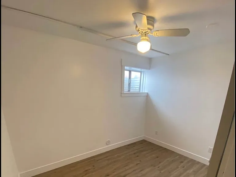 350 W 1045 N — Photo 8