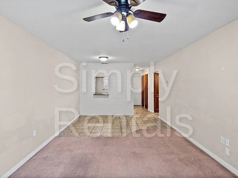 1220 Texas St — Photo 5
