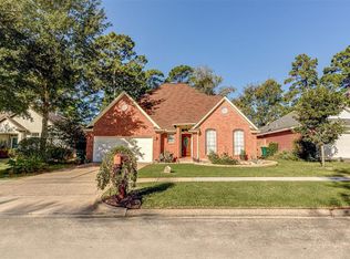 231 Hartford Dr, Conroe, TX 77303