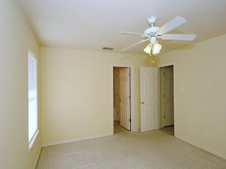 13933 Jacktar St — Photo 5