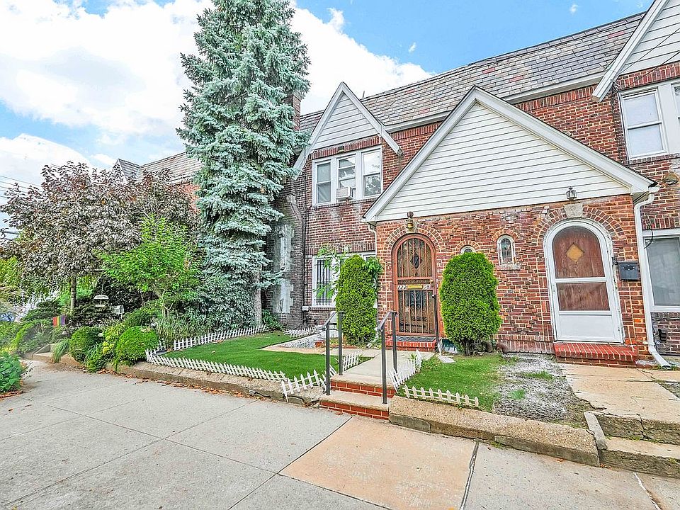 1st image of 222-05 Edmore Ave