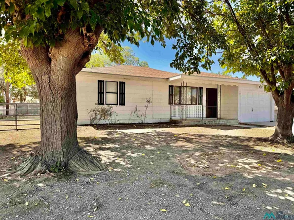2711 Montana St, Carlsbad, NM 88220