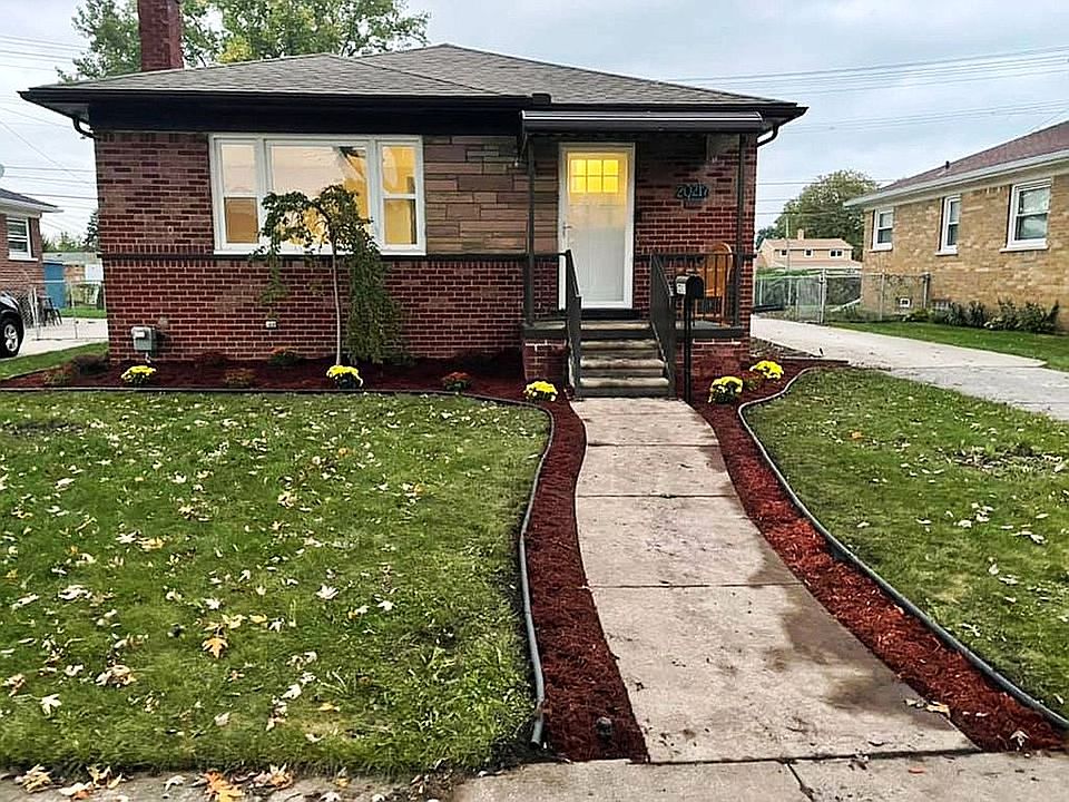 1st image of 20217 California St