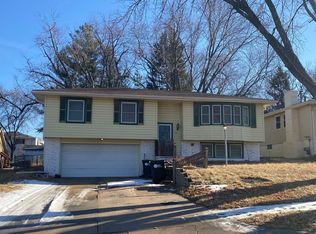 5711 S 113th St, Omaha, NE 68137