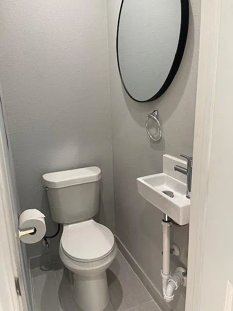 2 bed, 2.5 bath, $1,700 — Photo 3
