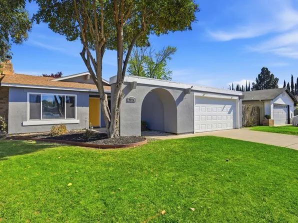 3324 Huntsman Dr, Sacramento, CA 95826