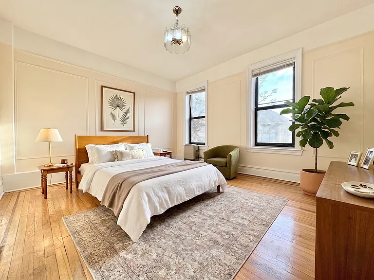 1764 E 18th St #2C — Photo 7