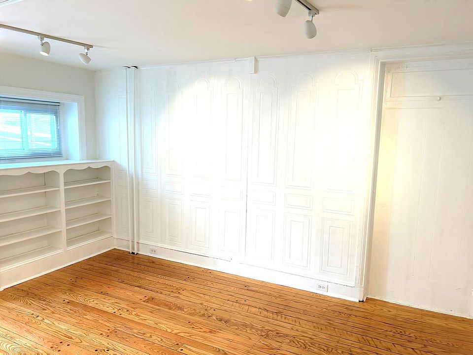 Side Wall of Living Room