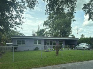 2316 Eiffel Dr, Orlando, FL 32808