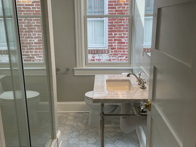 1654 Avon Pl NW — Photo 8