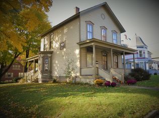 68 N Liberty St, Elgin, IL 60120