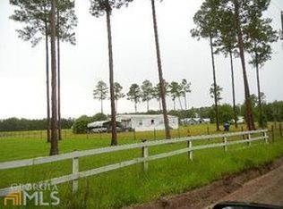 2489 Old Moniac Rd, Saint George, GA 31562