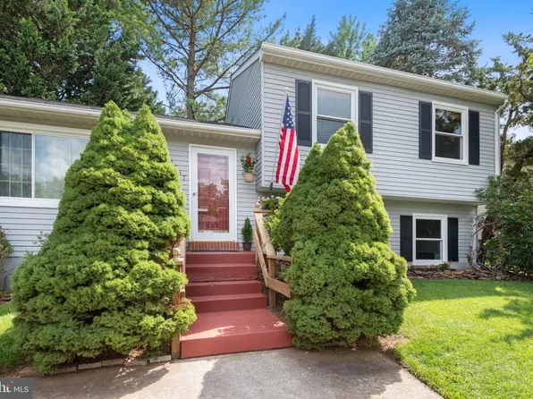 1587 Andover Ln, Frederick, MD 21702