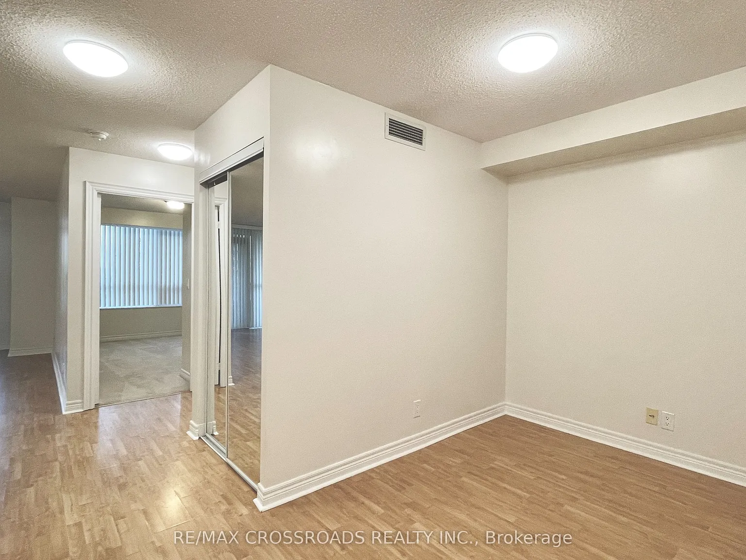 2 bed, $2,500 — Photo 1