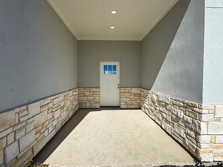 160 Zion Rd — Photo 13