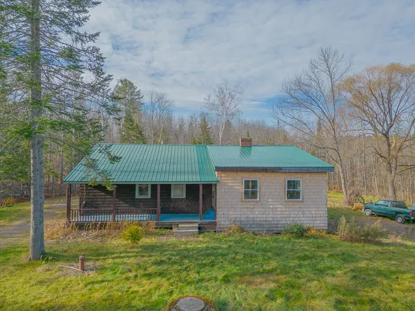 22 Old County Road, New Portland, ME 04961