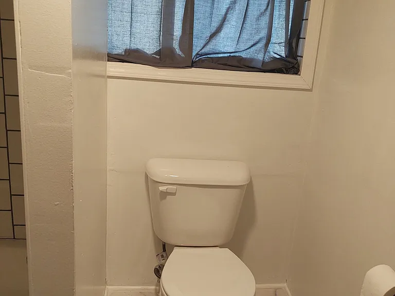719 W Faulkner St #719 — Photo 14