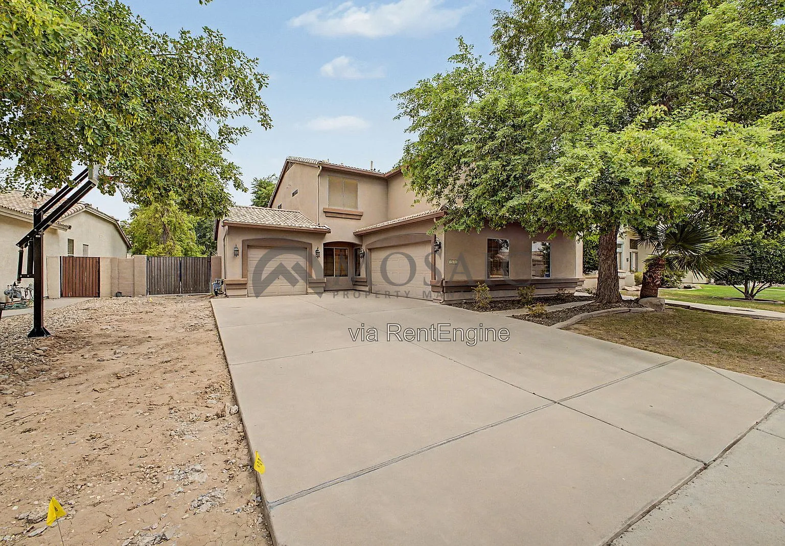 5 bed, 3.0 bath, 3613 sqft, $3,325 — Photo 3