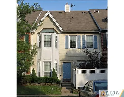 19 Goodwin Dr Photo 1