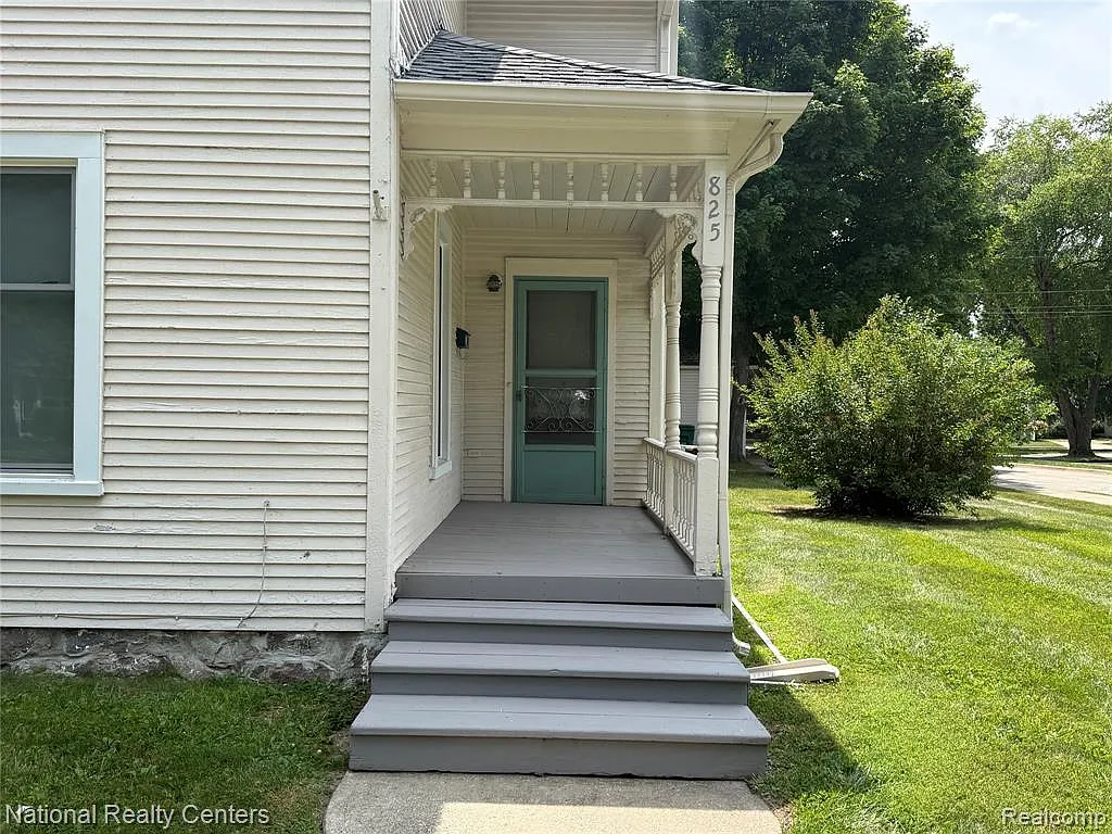1 bed, 1.0 bath, 636 sqft, $1,600 — Photo 1