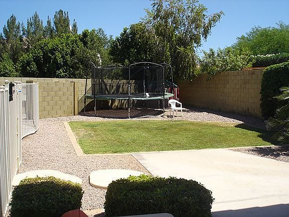 Huge yard with grass 