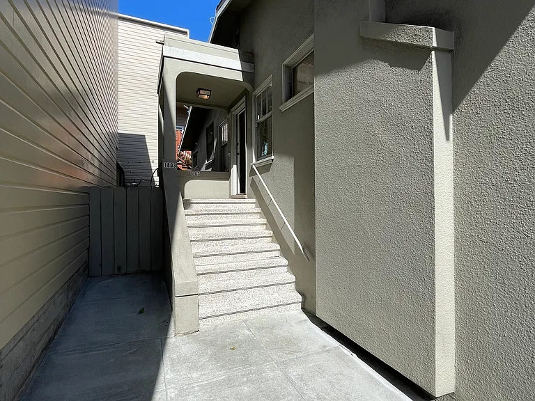1803 9th Ave — Photo 3