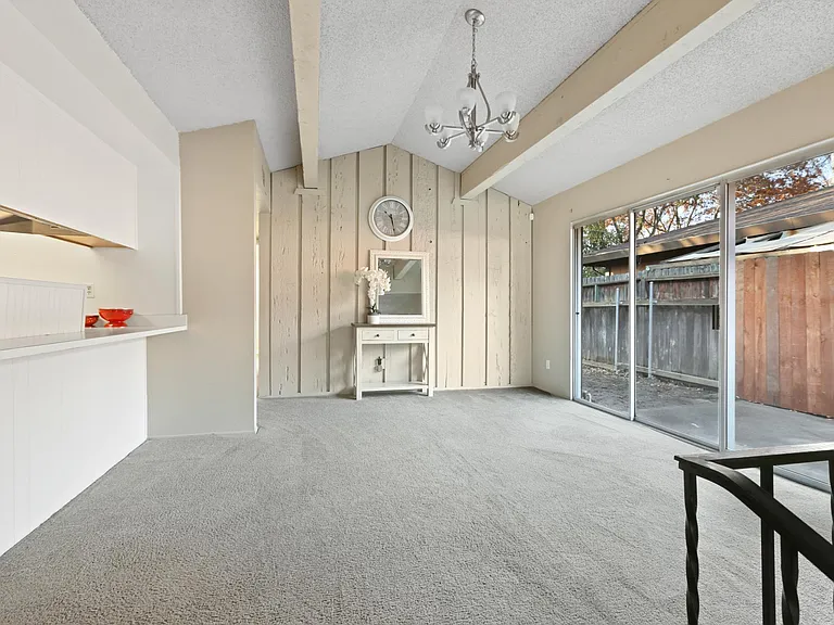 4903 Orchid Way — Photo 11