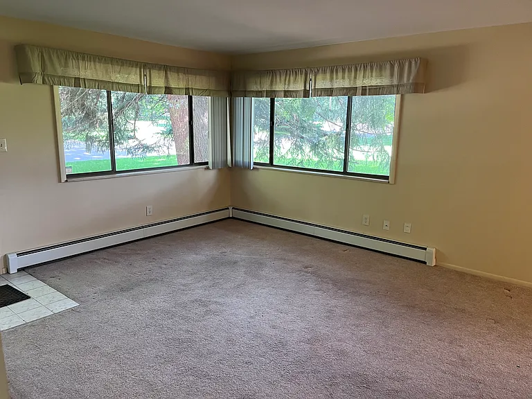 2600 Parklake Ct — Photo 11