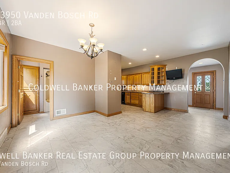 N3950 Vanden Bosch Rd — Photo 4