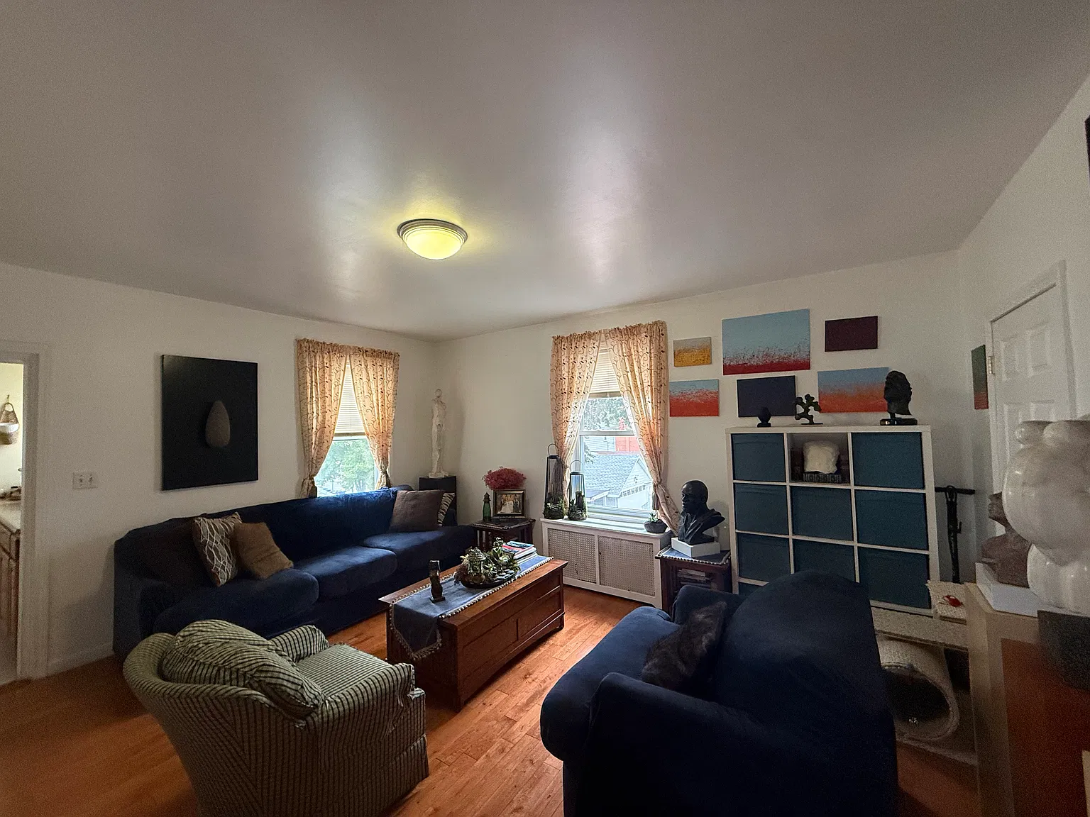 2 bed, 1000 sqft, $2,500 — Photo 3