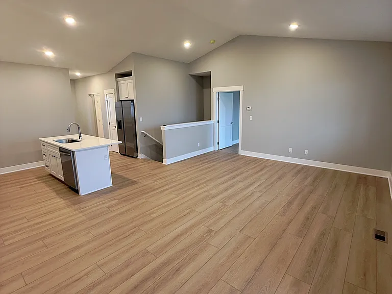 16757 Wilden Dr — Photo 5